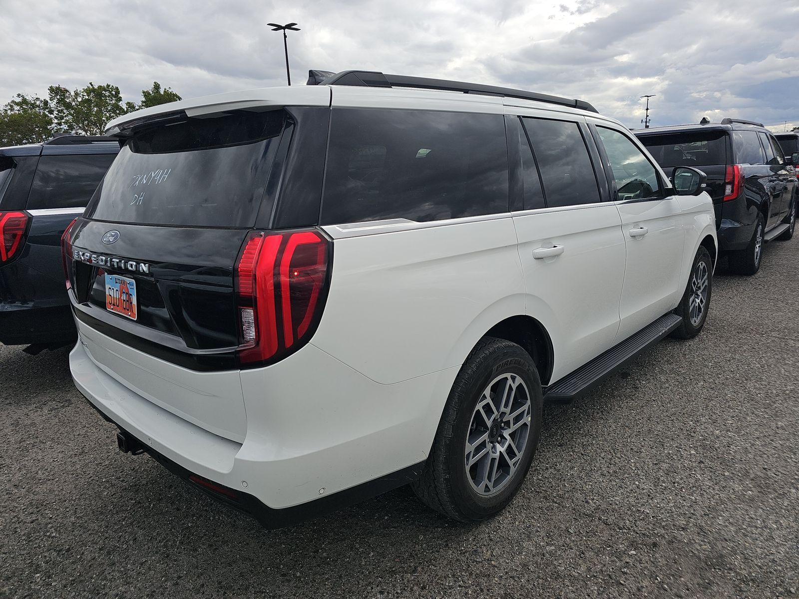 FORD EXPEDITION - 5