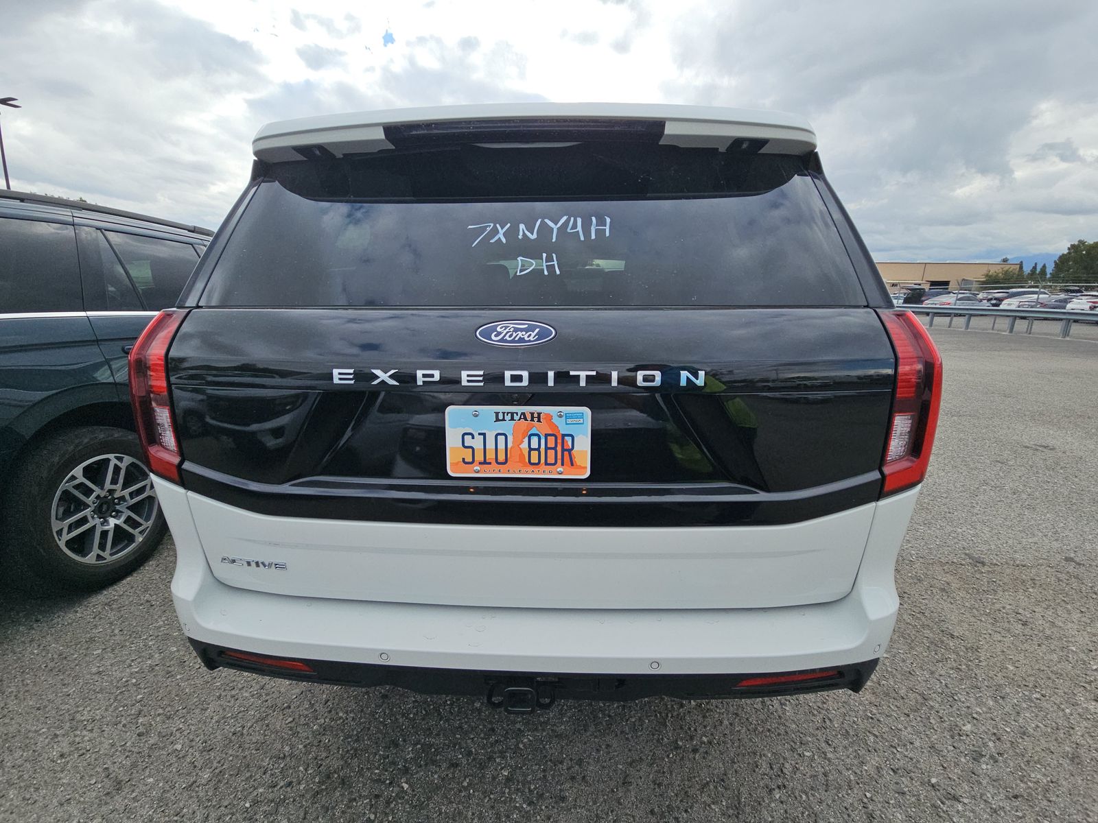 FORD EXPEDITION - 6