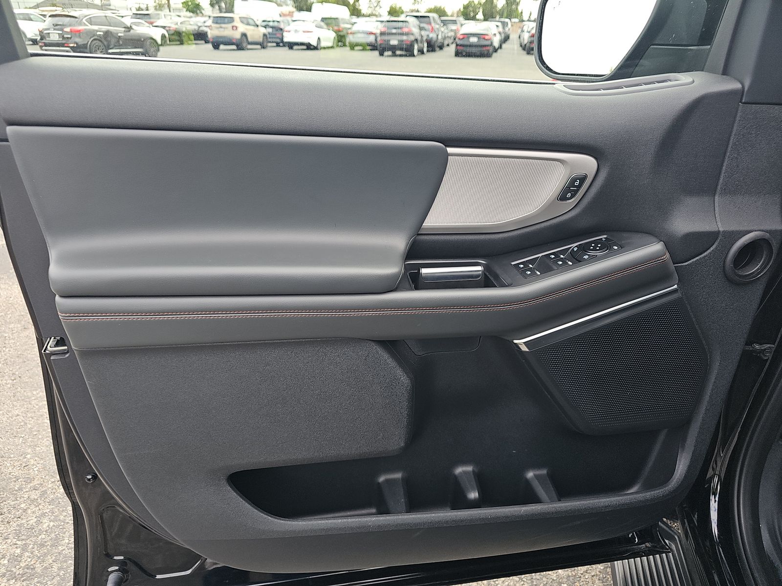 FORD EXPEDITION - 10