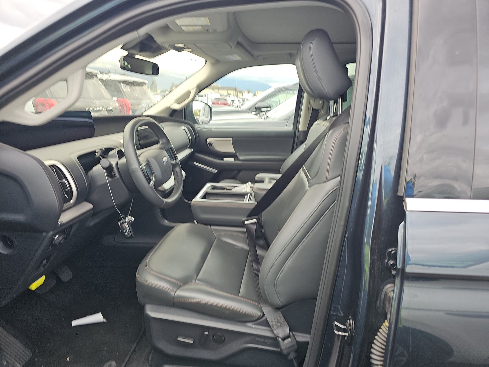 FORD EXPEDITION - 8
