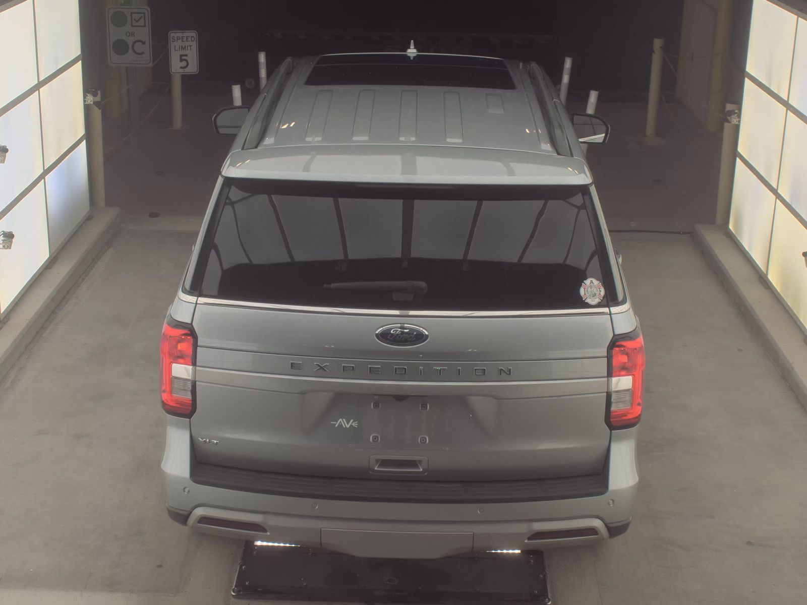 FORD EXPEDITION - 7