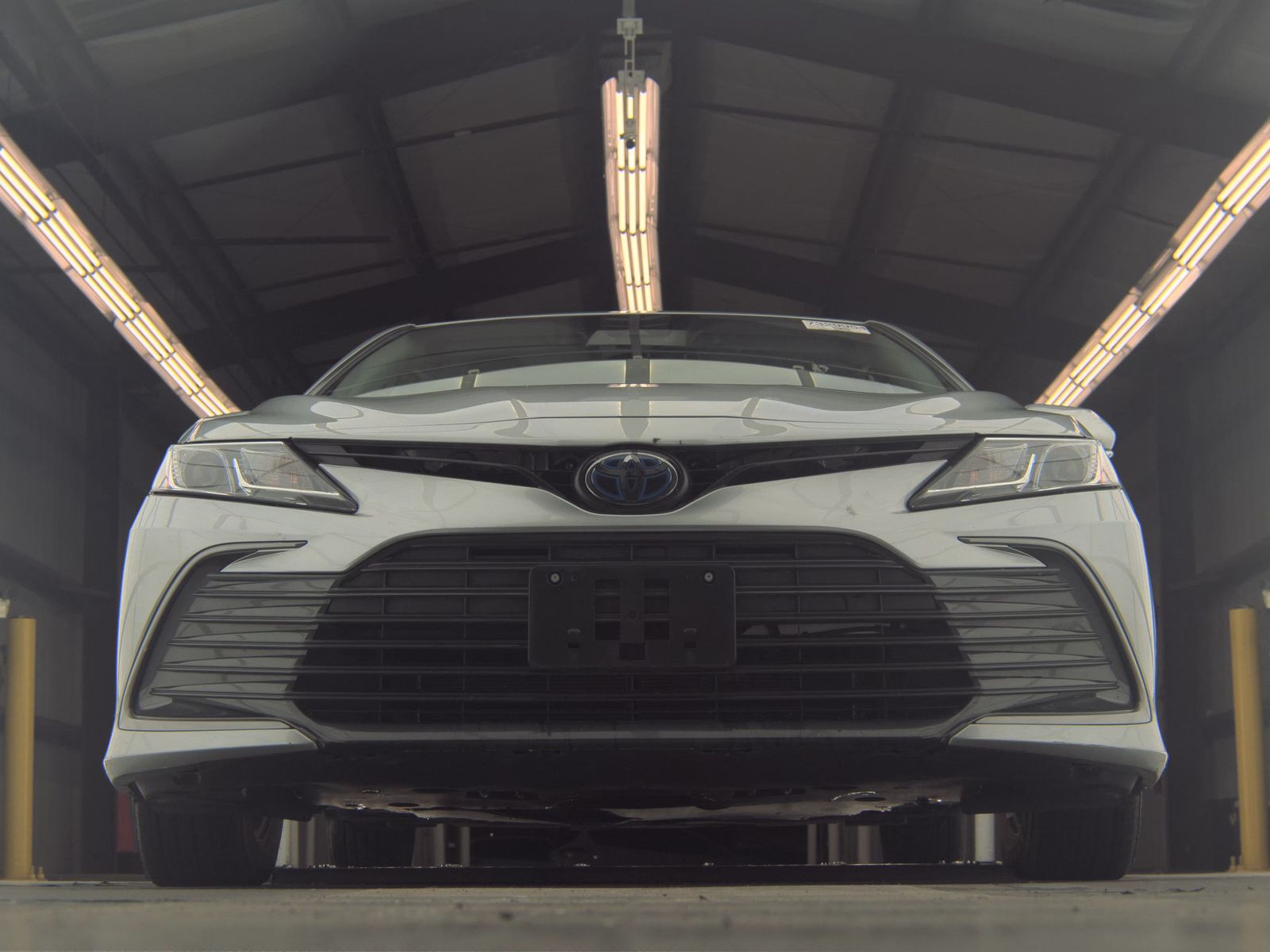 TOYOTA CAMRY - 4