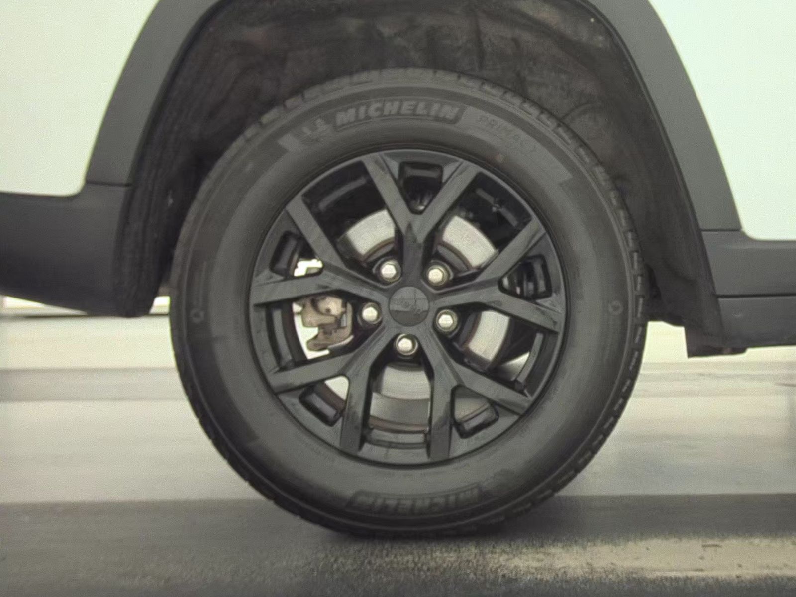 2024 Jeep Grand Cherokee Altitude RWD
