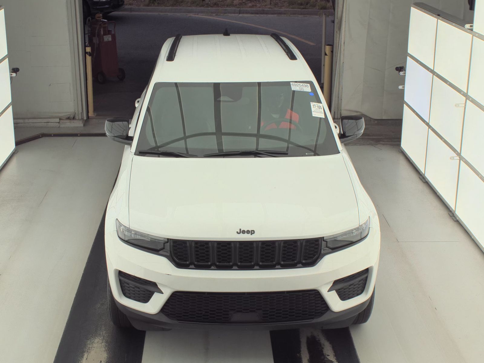 2024 Jeep Grand Cherokee Altitude RWD