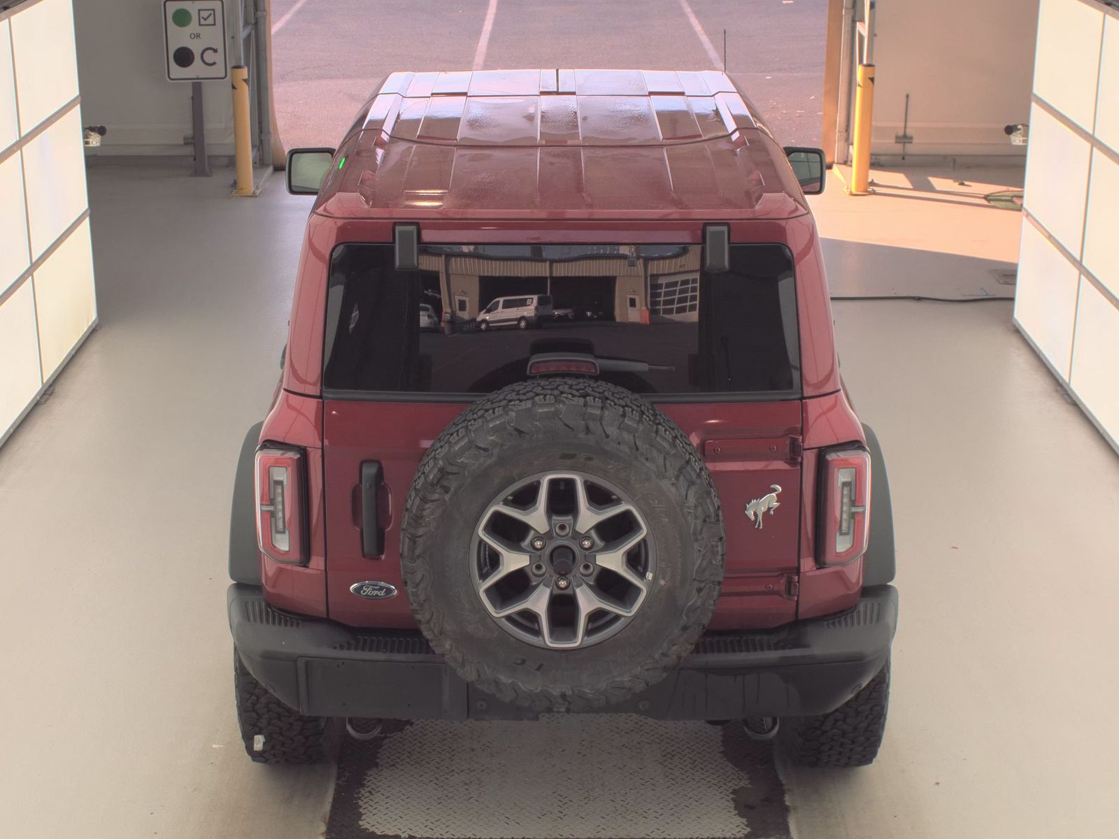 FORD BRONCO - 7
