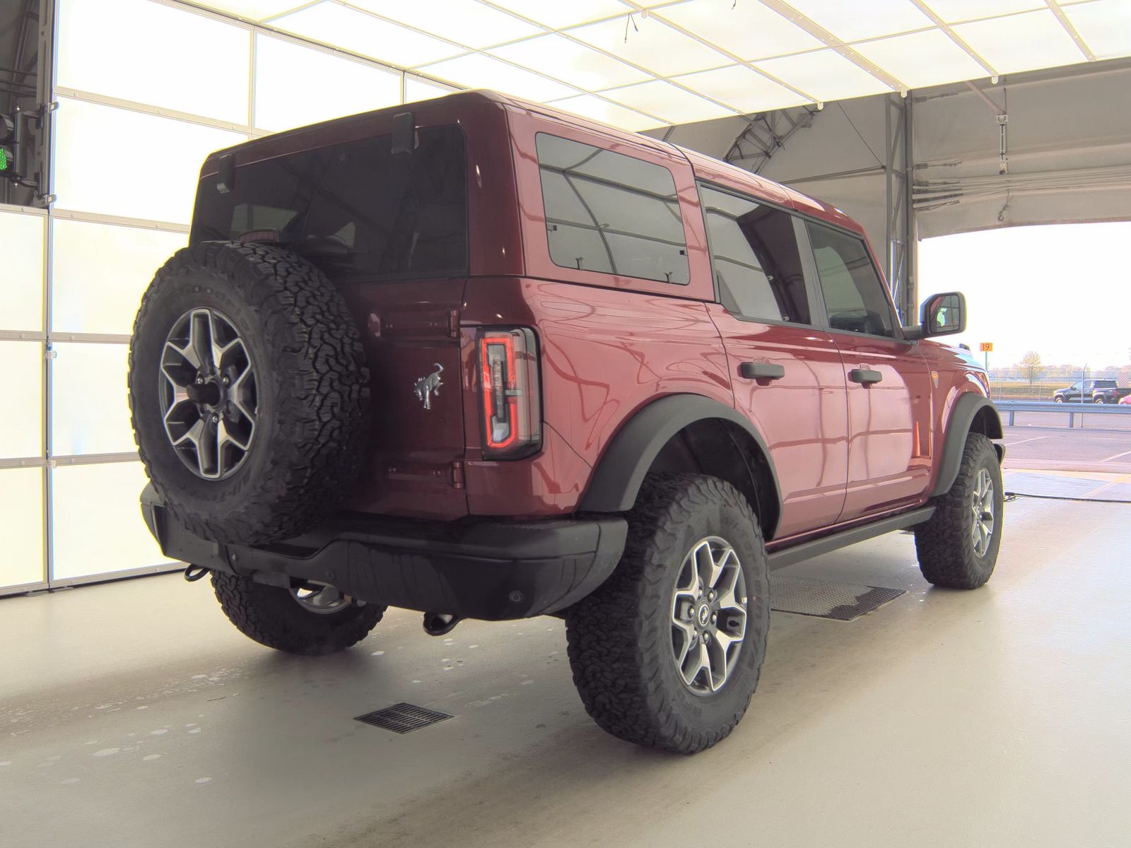 FORD BRONCO - 6
