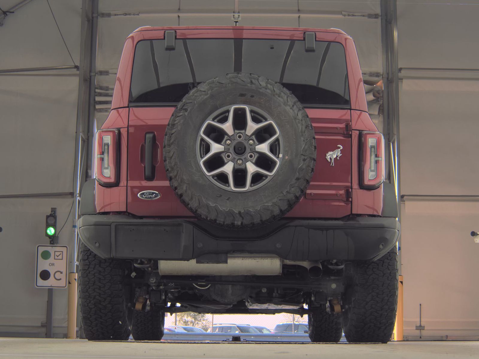 FORD BRONCO - 8