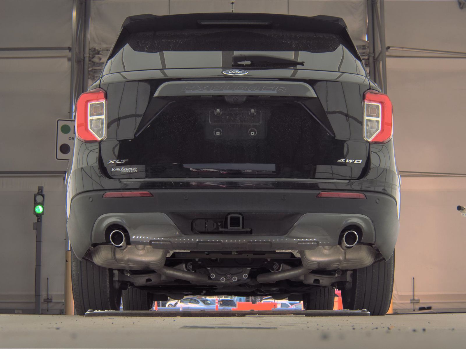 FORD EXPLORER - 8