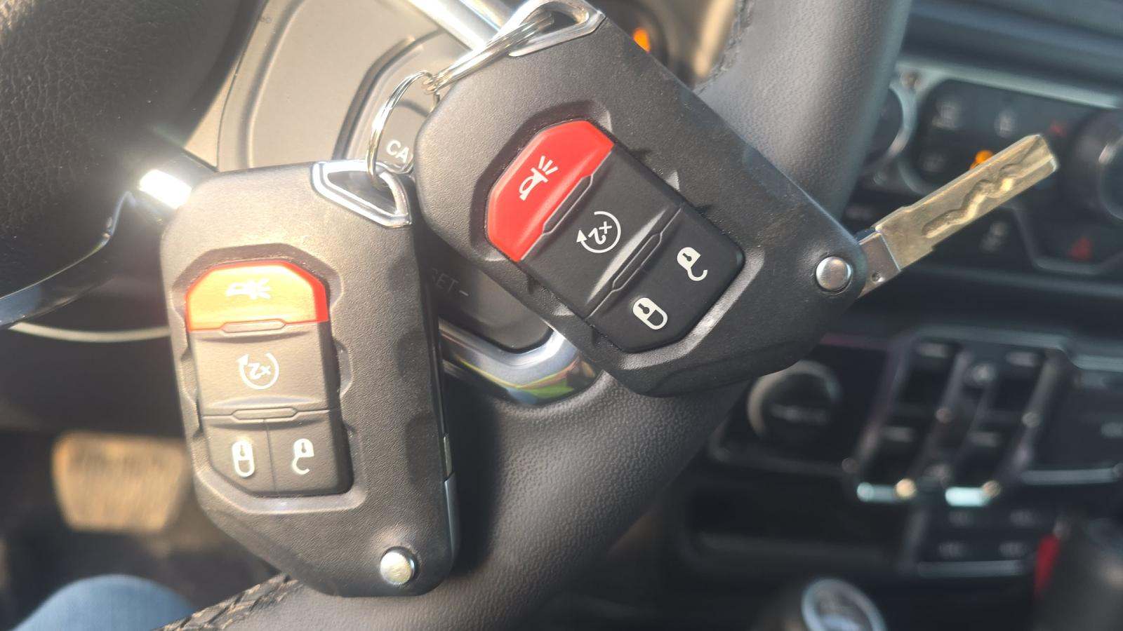 2023 Jeep Wrangler Sahara Altitude AWD