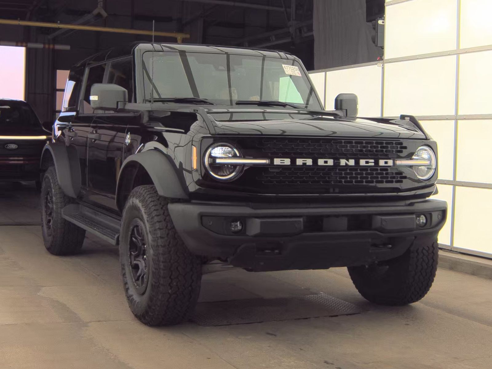 FORD BRONCO - 5