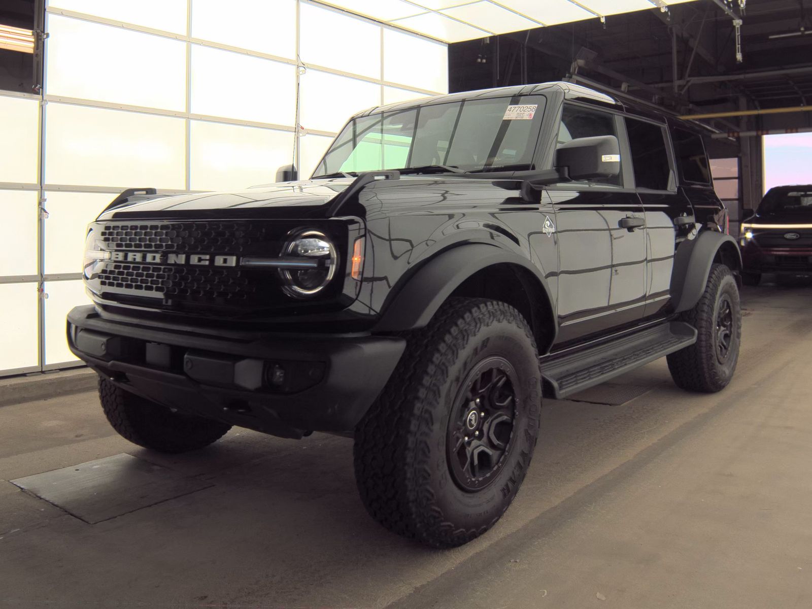 FORD BRONCO - 1