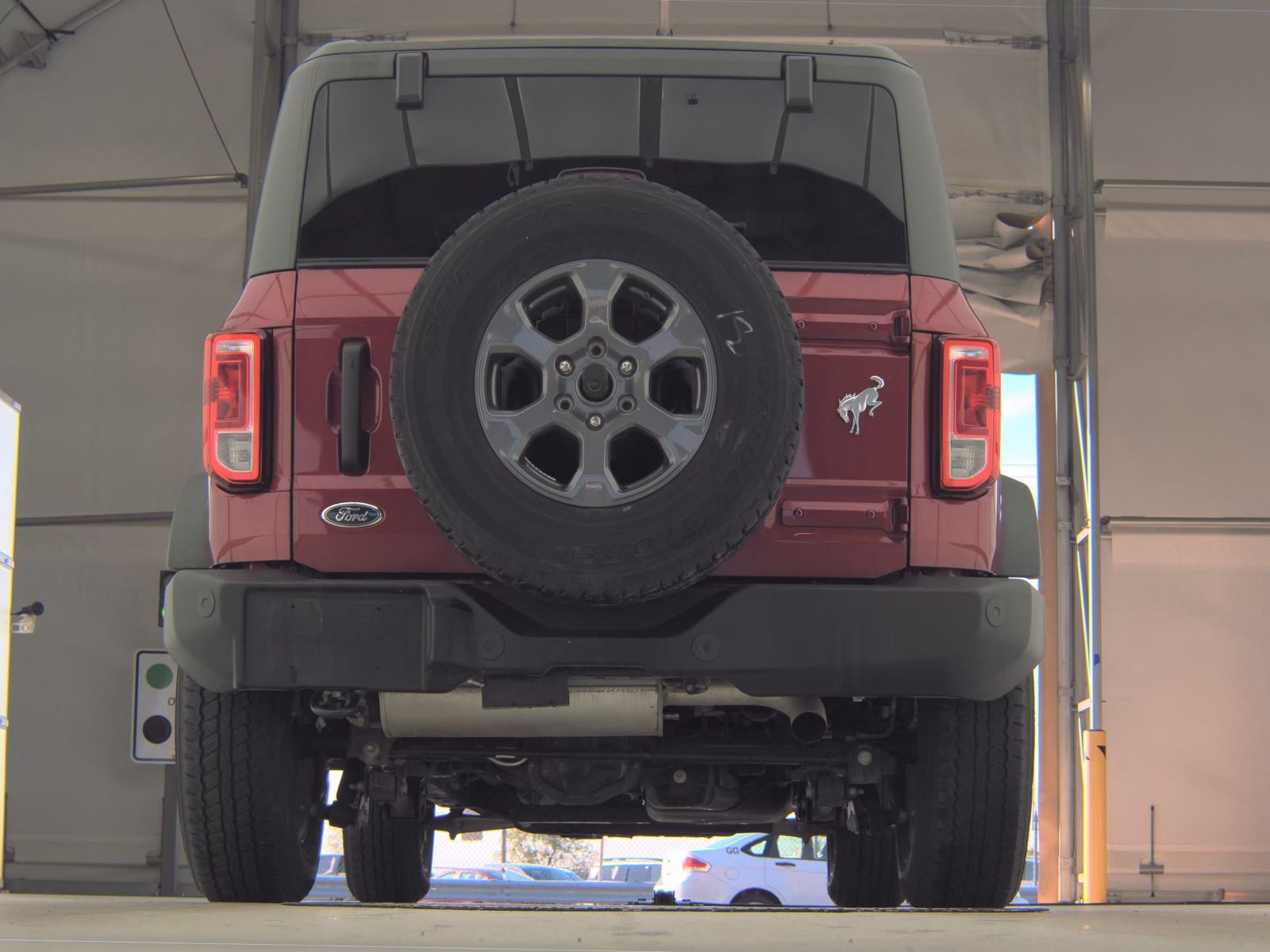 FORD BRONCO - 8
