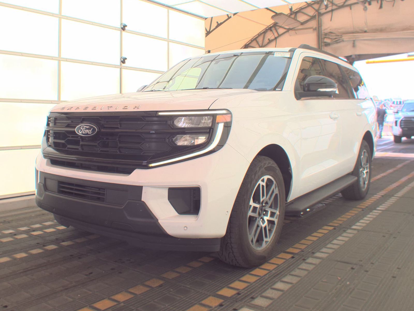 FORD EXPEDITION - 1