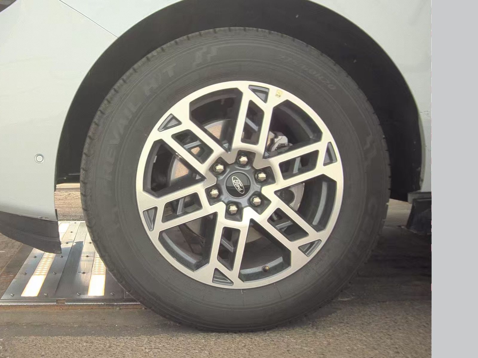 FORD EXPEDITION MAX - 10