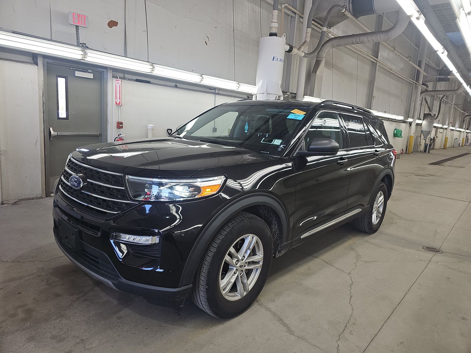 FORD EXPLORER - 1