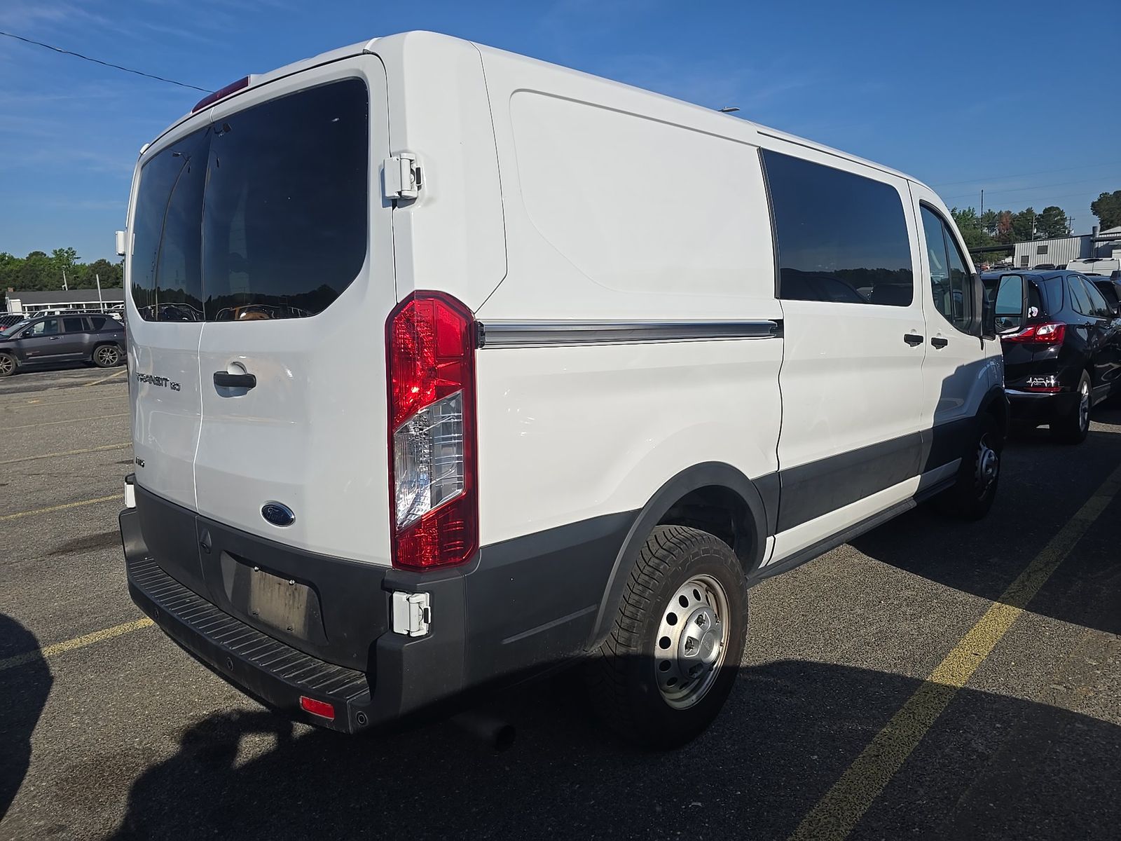FORD TRANSIT 150 - 5