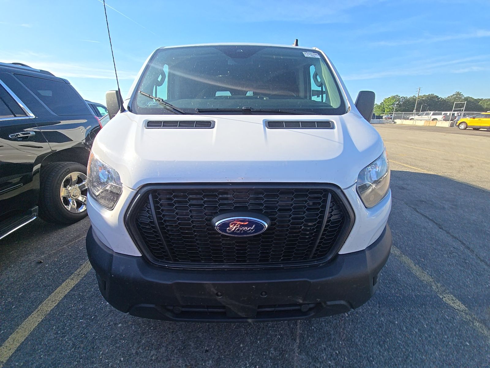 FORD TRANSIT 150 - 3