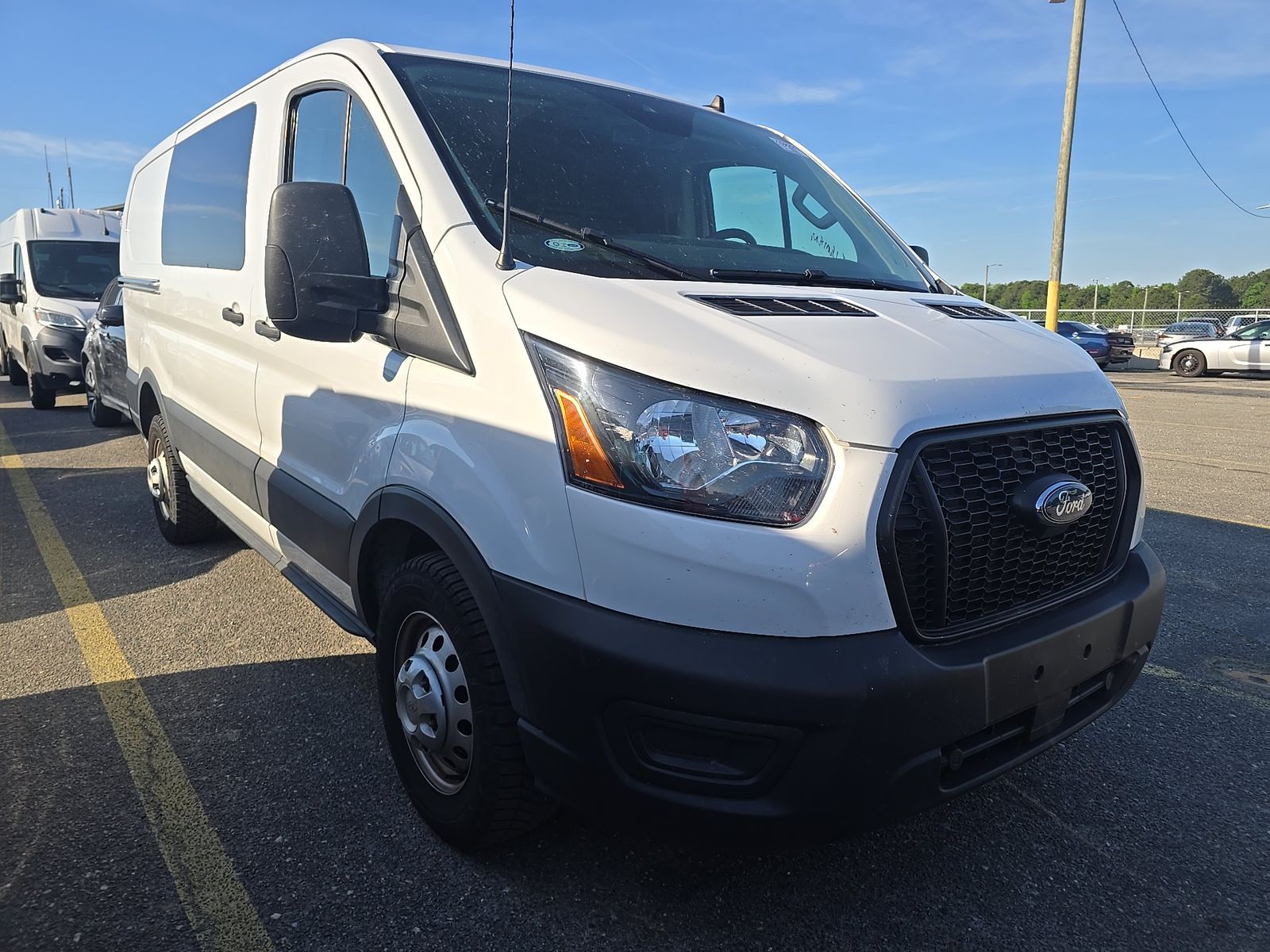 FORD TRANSIT 150 - 4