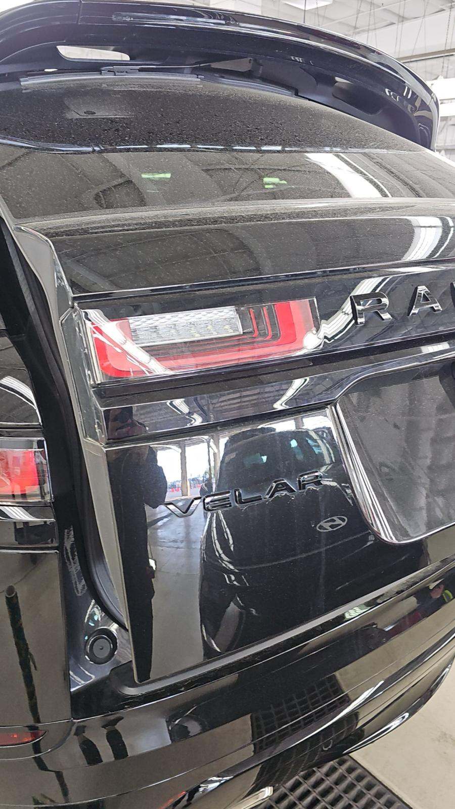 2023 Land Rover Range Rover Velar R-Dynamic S FWD