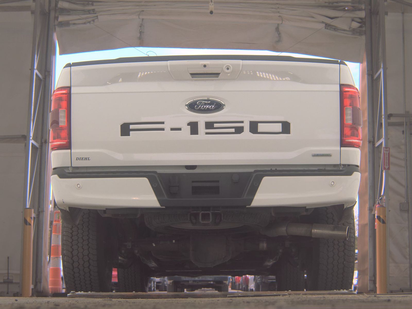 FORD F-150 - 8