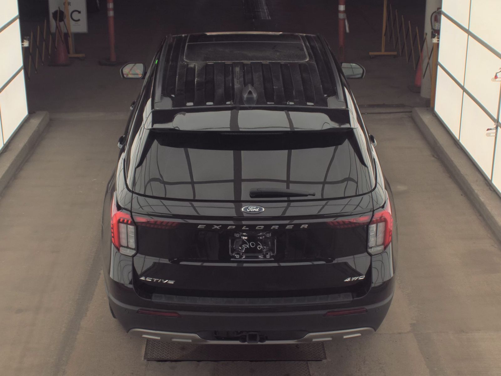 FORD EXPLORER - 7