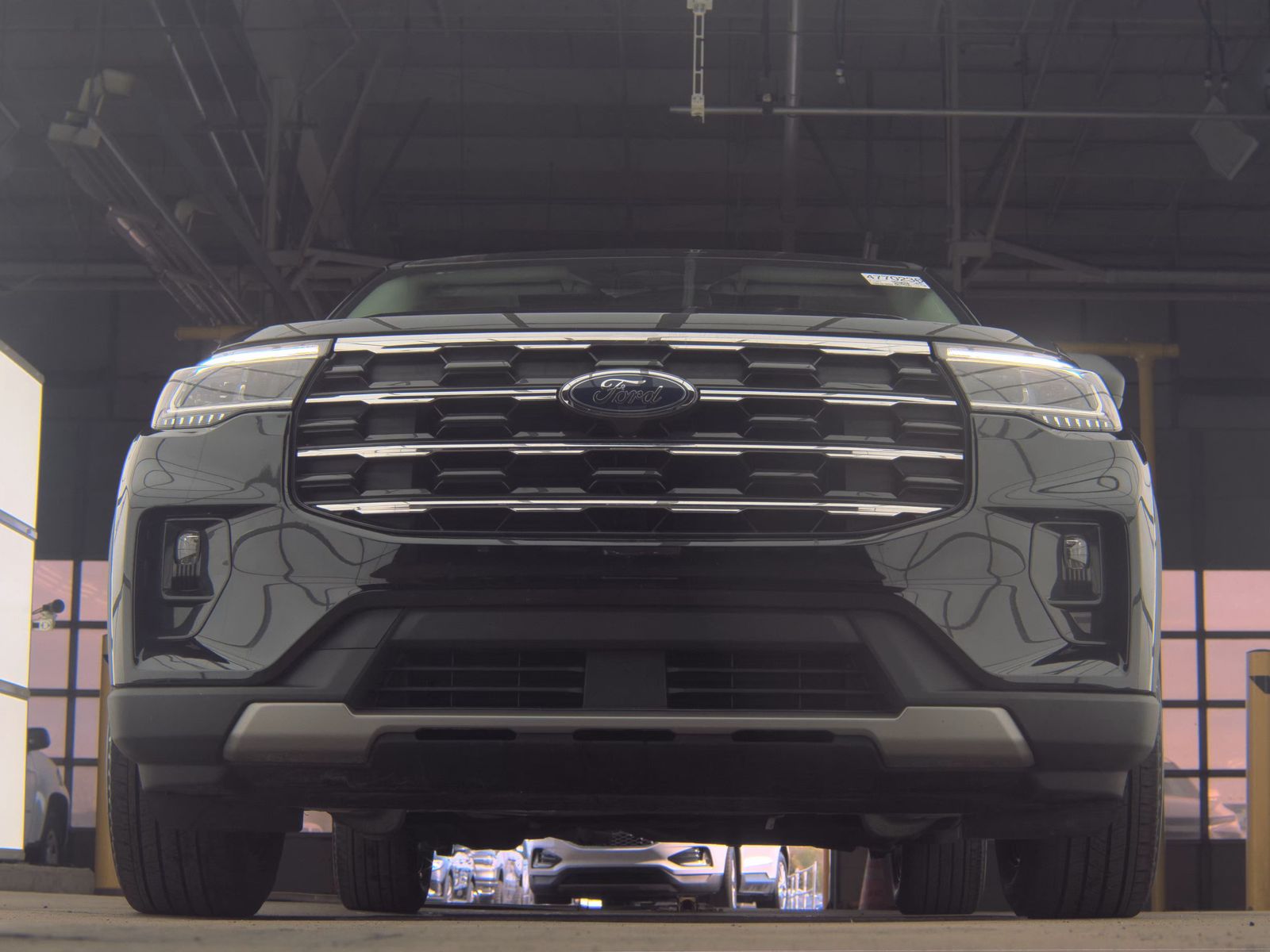 FORD EXPLORER - 4