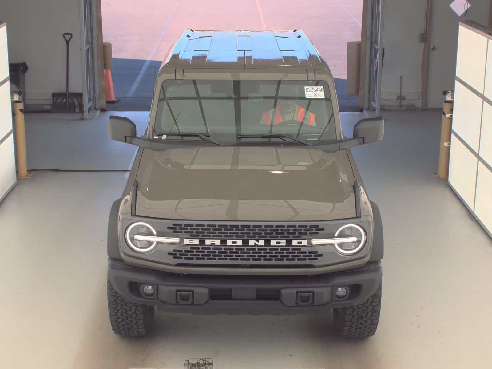 FORD BRONCO - 3