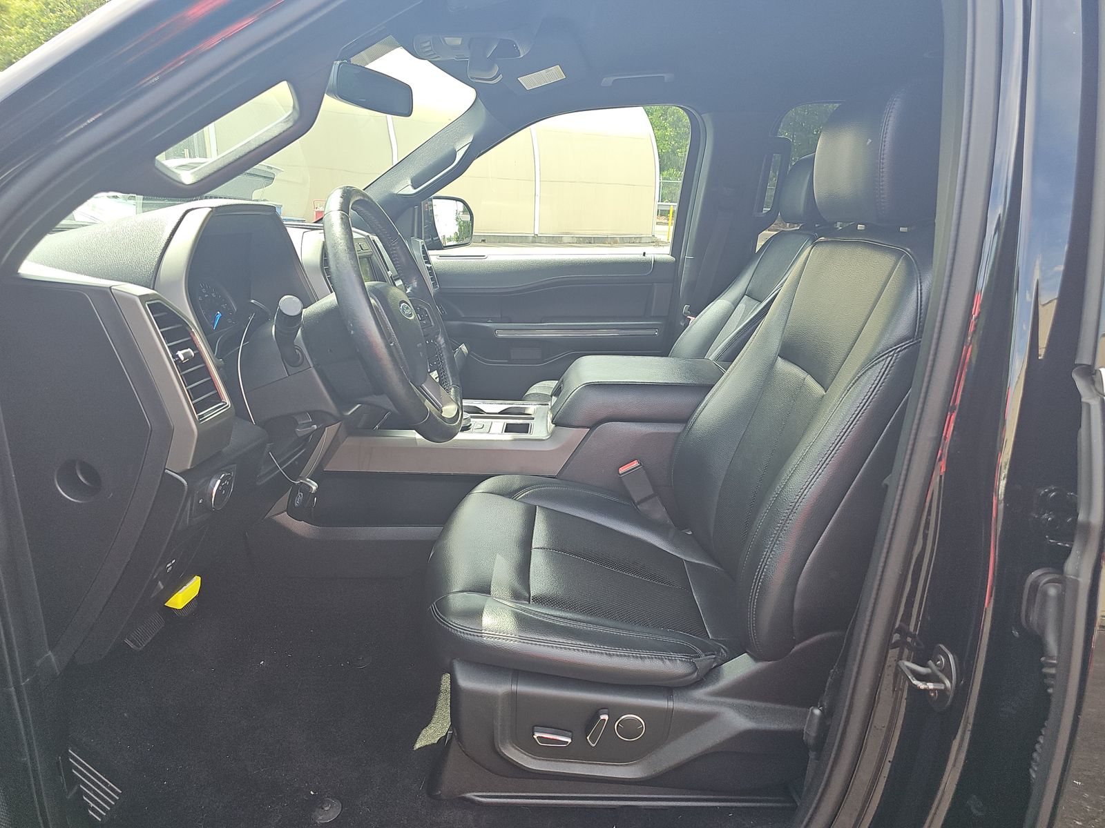 FORD EXPEDITION MAX - 8
