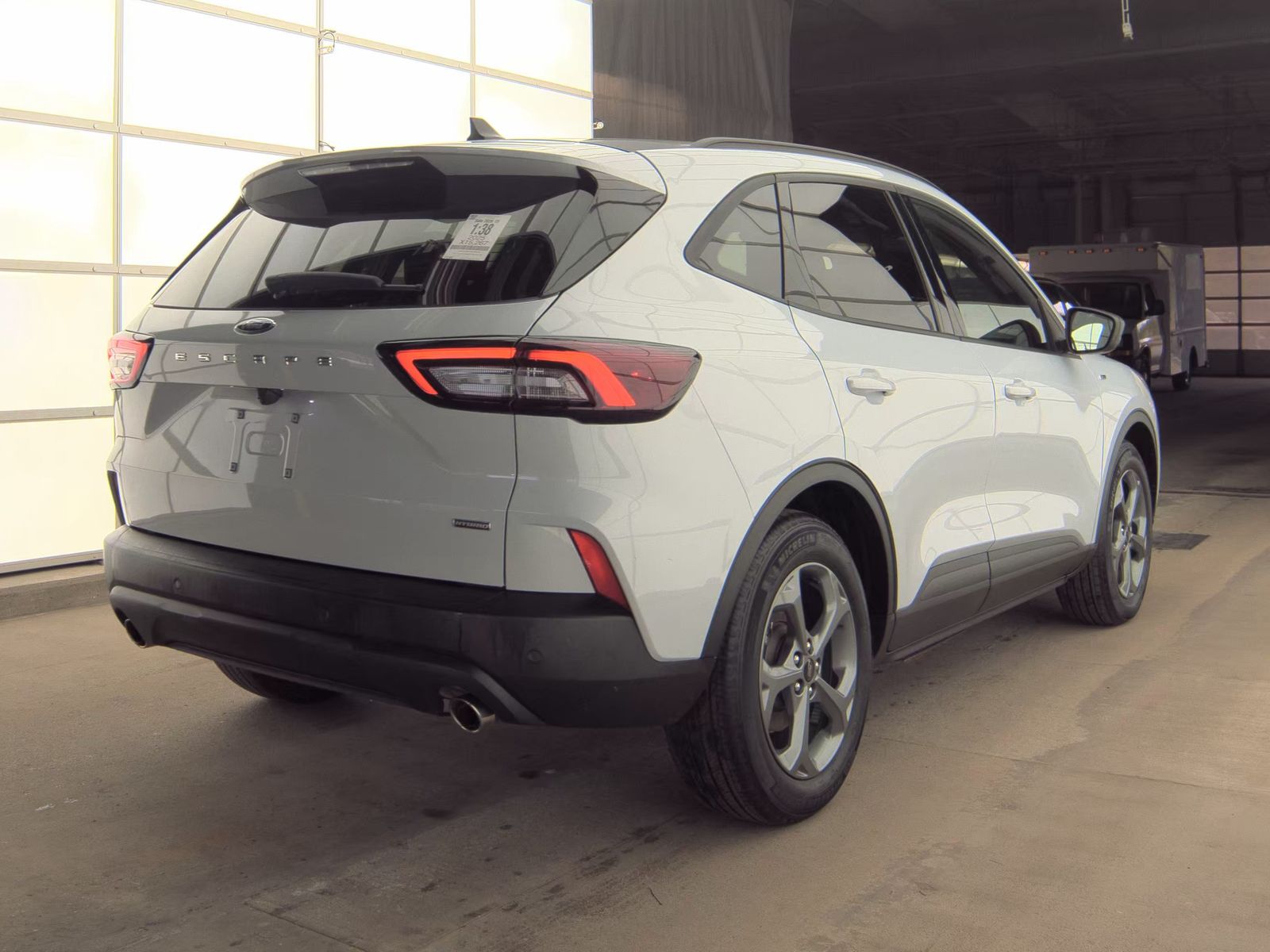 FORD ESCAPE - 6