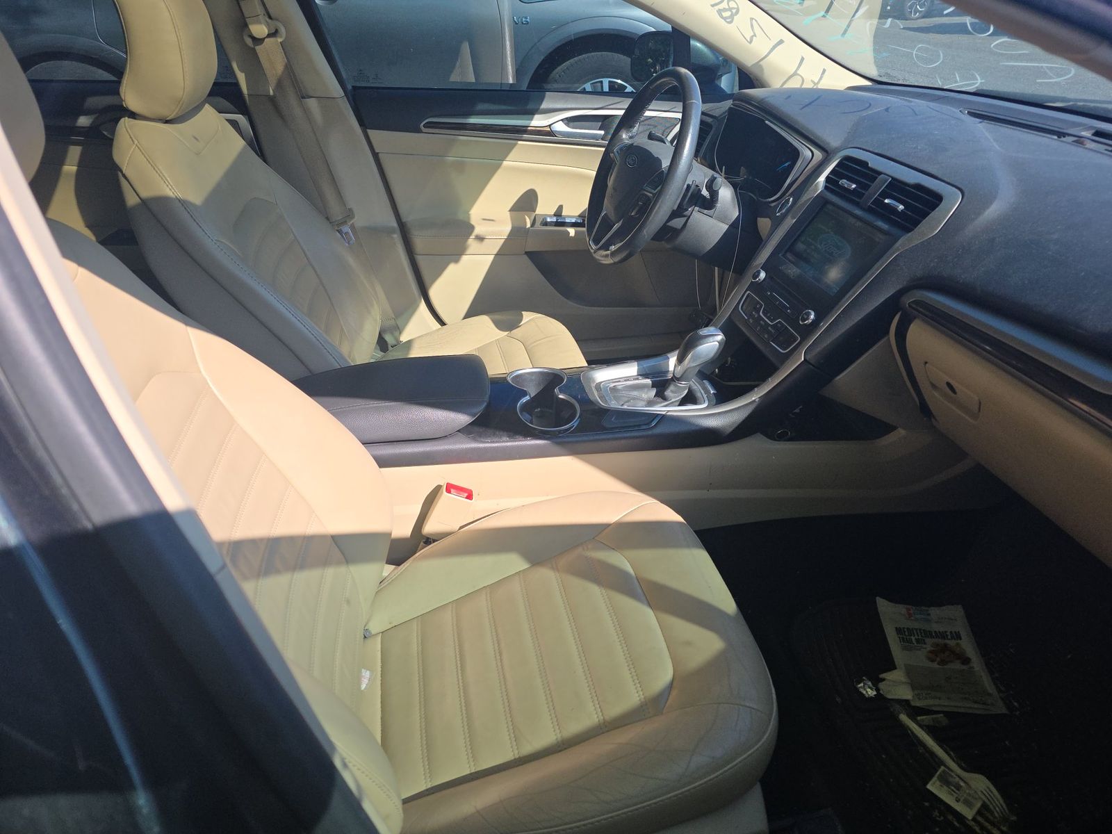 FORD FUSION - 9