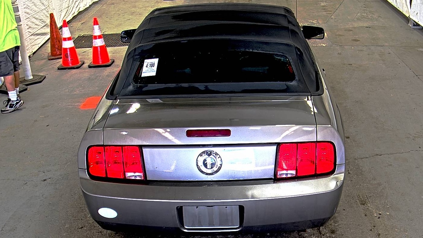 FORD MUSTANG - 6