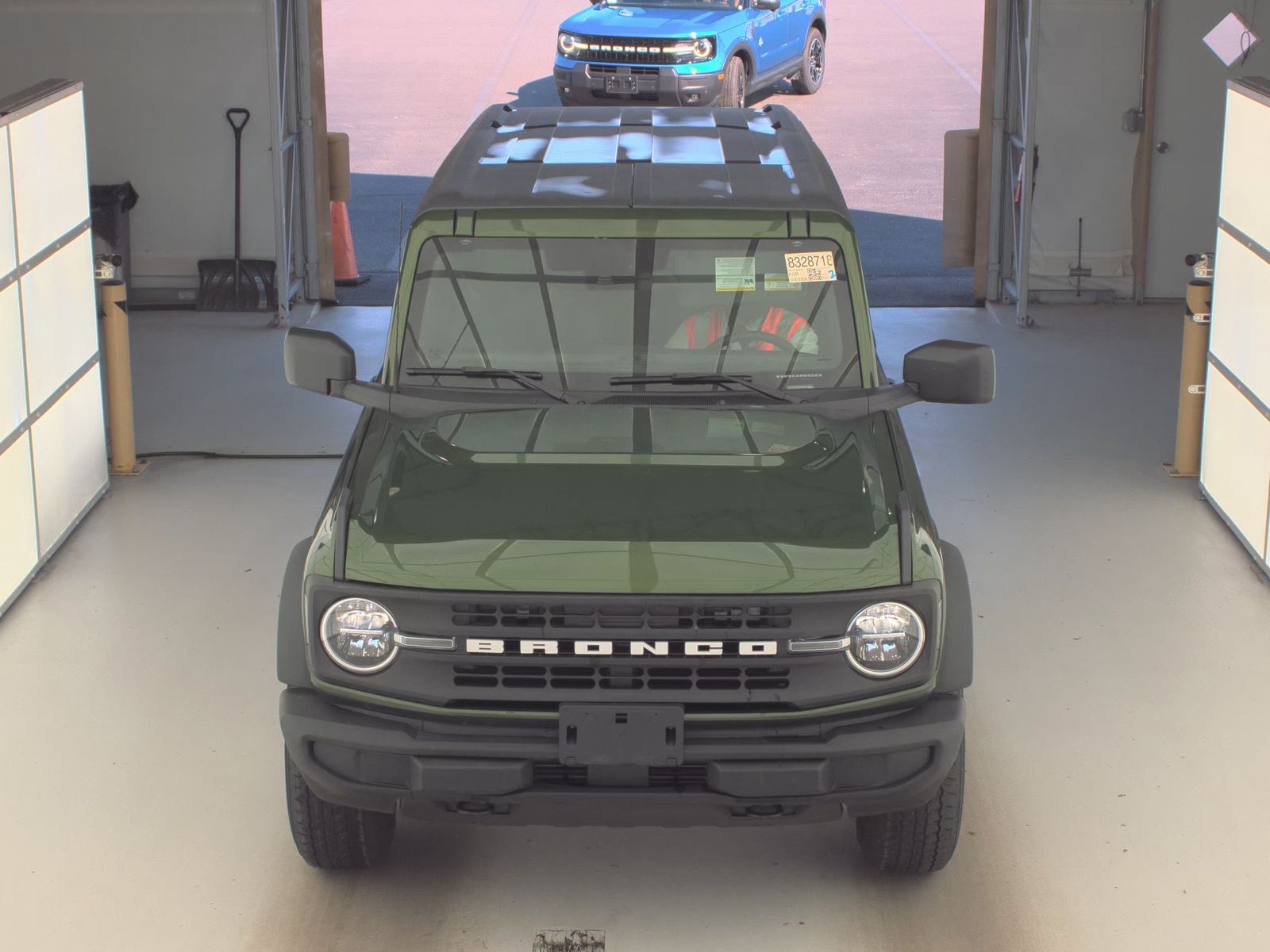FORD BRONCO - 3