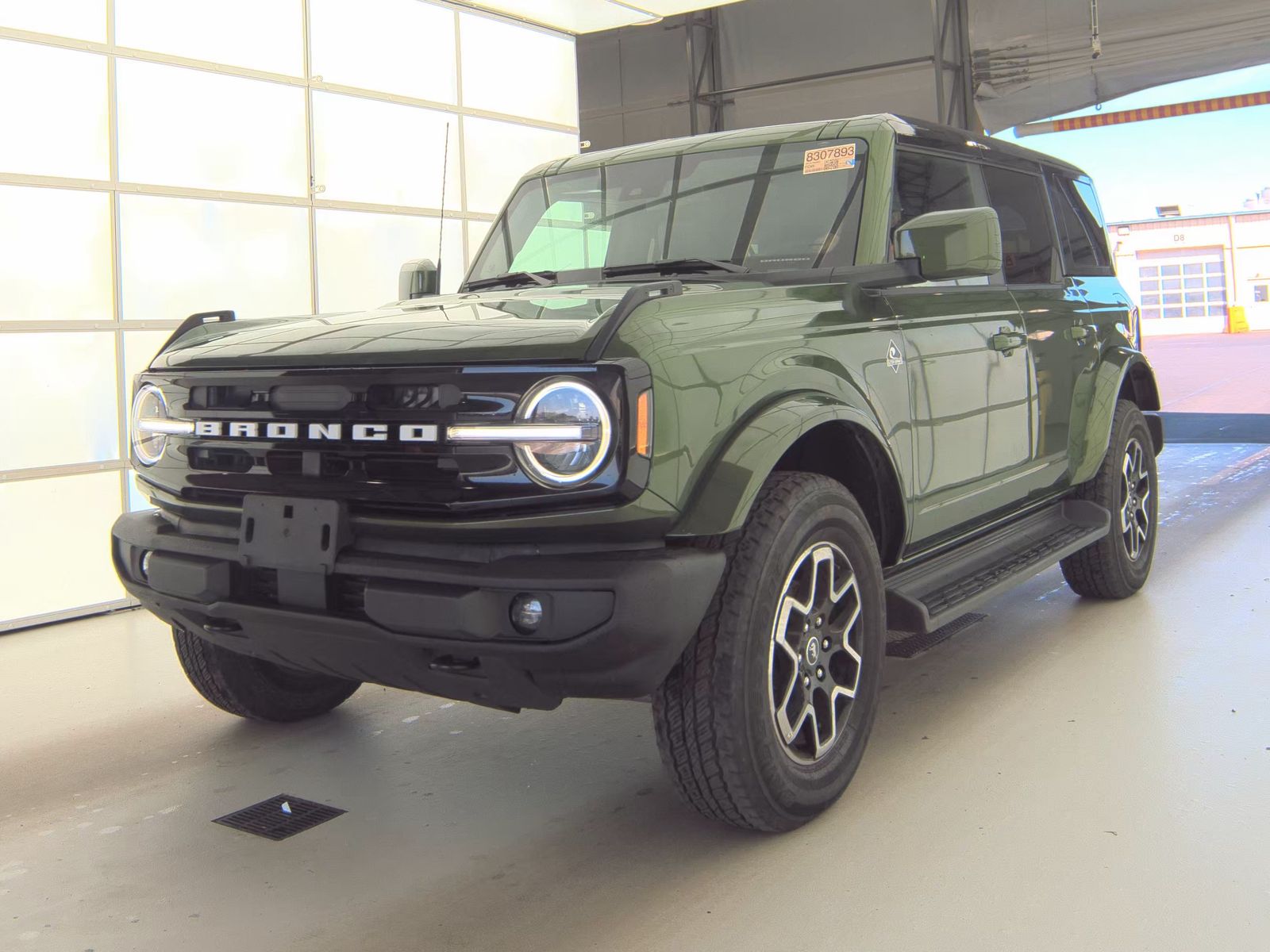 FORD BRONCO - 1