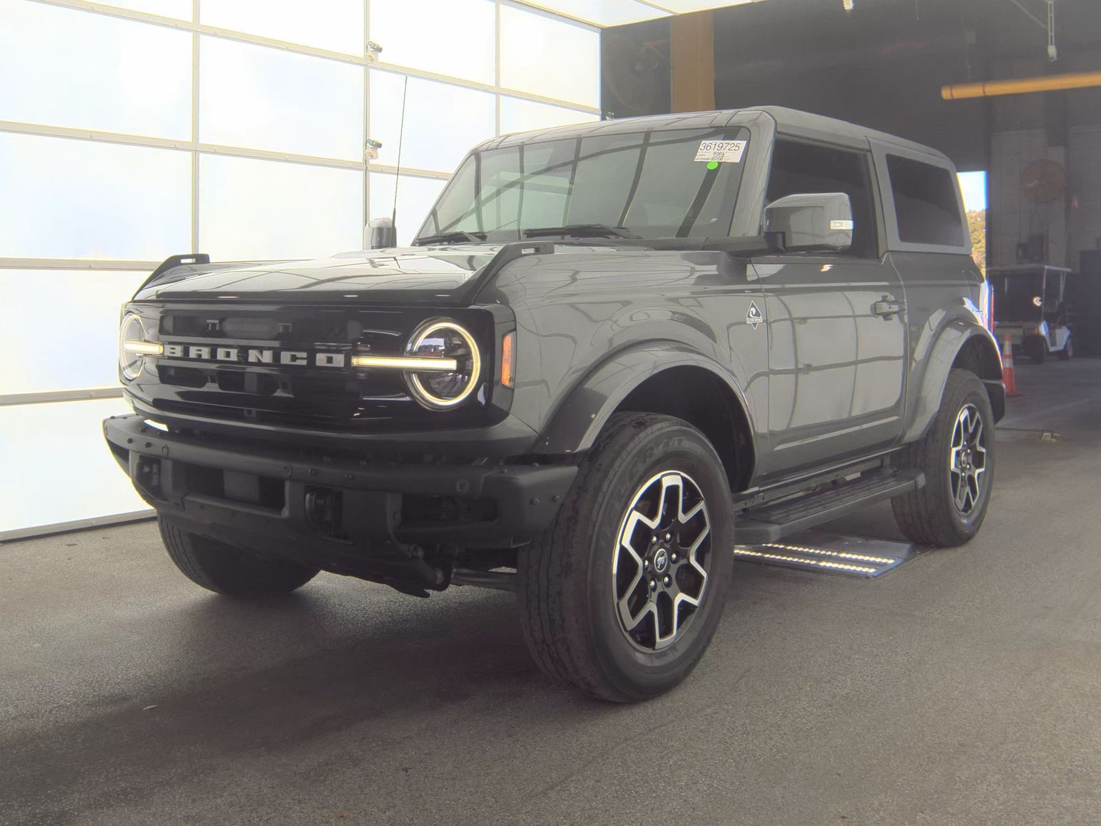 FORD BRONCO - 1