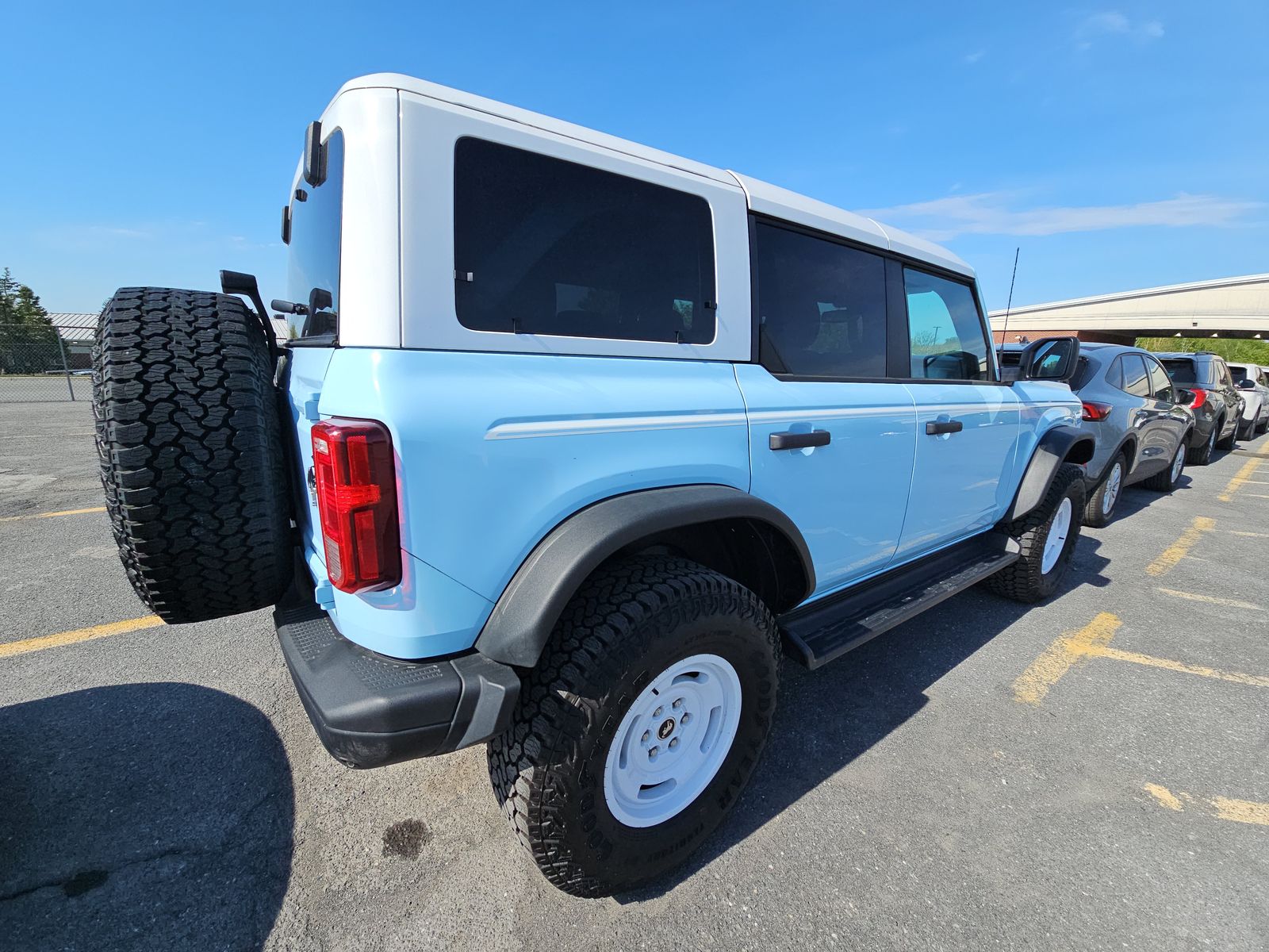 FORD BRONCO - 5