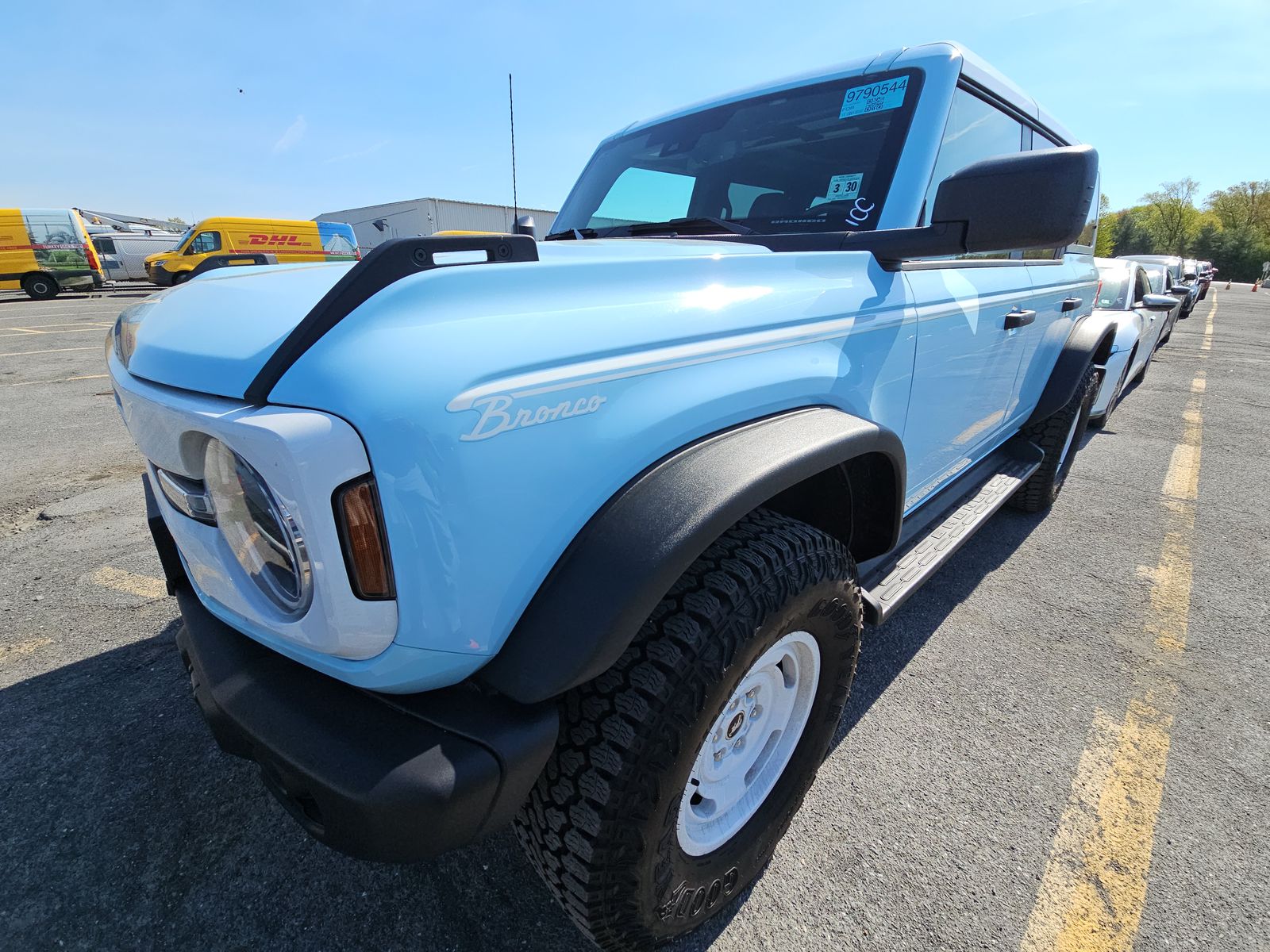 FORD BRONCO - 1
