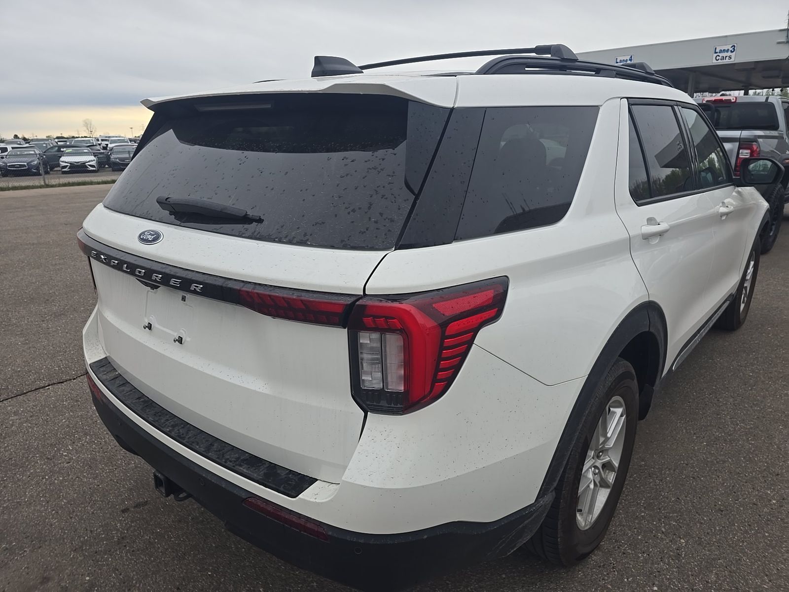 2025 Ford Explorer Active AWD