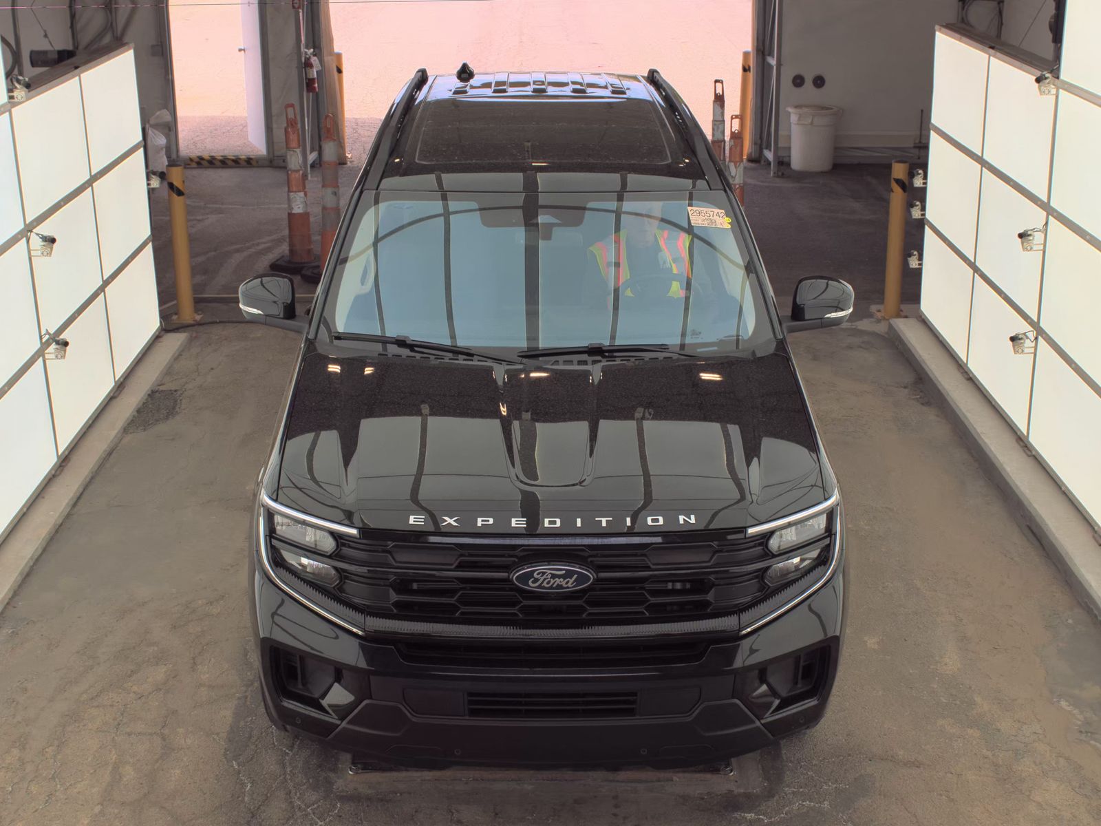FORD EXPEDITION - 3