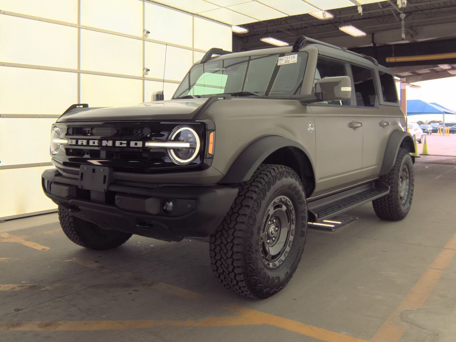 FORD BRONCO - 1