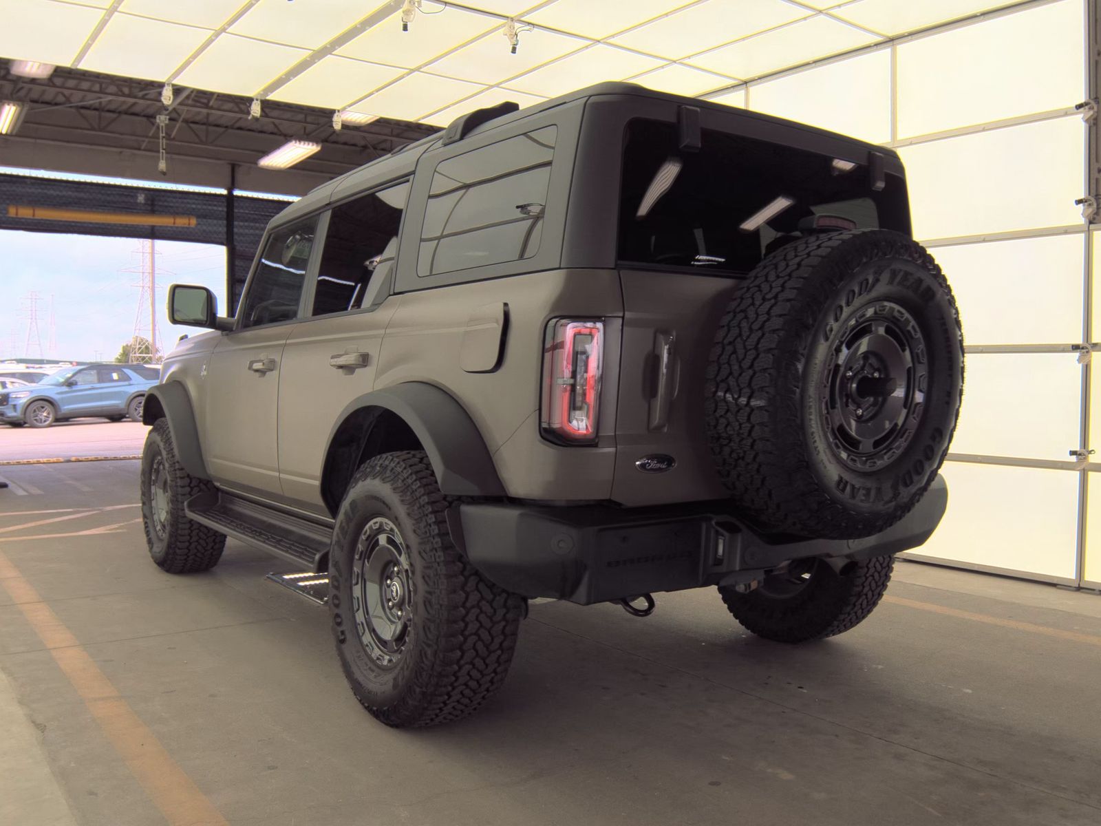 FORD BRONCO - 9