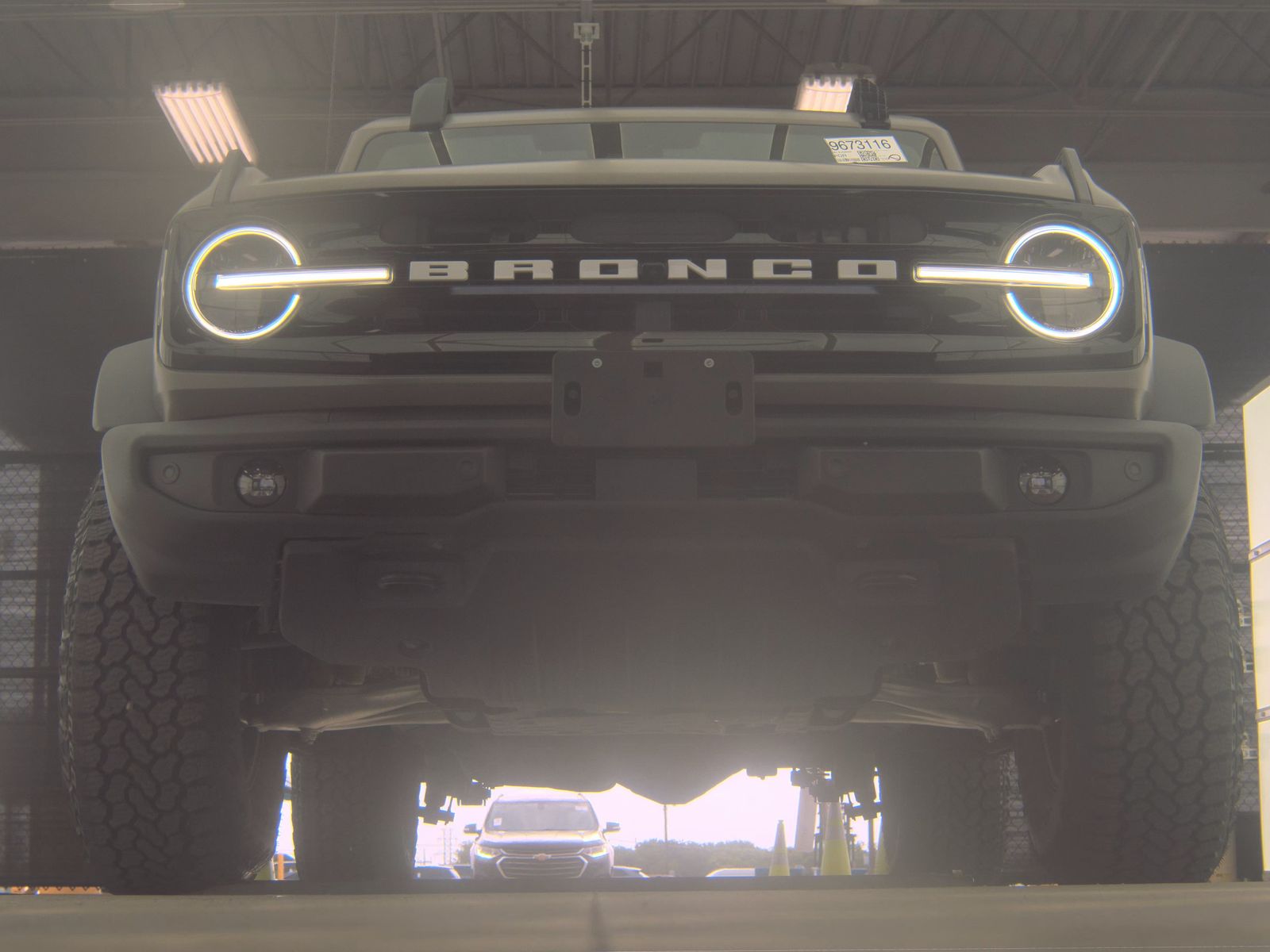 FORD BRONCO - 4