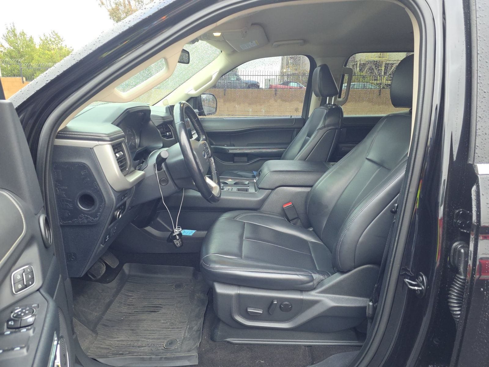 FORD EXPEDITION MAX - 8