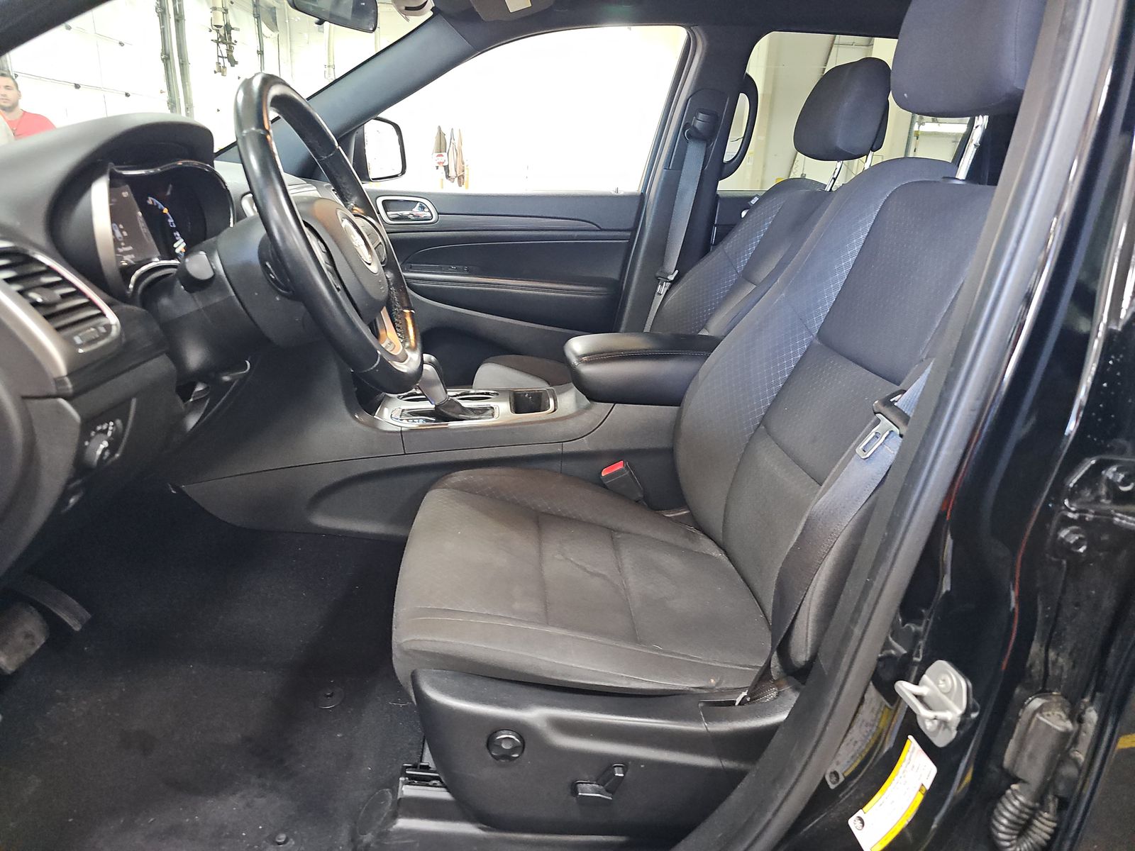 2019 Jeep Grand Cherokee Laredo E Edition AWD