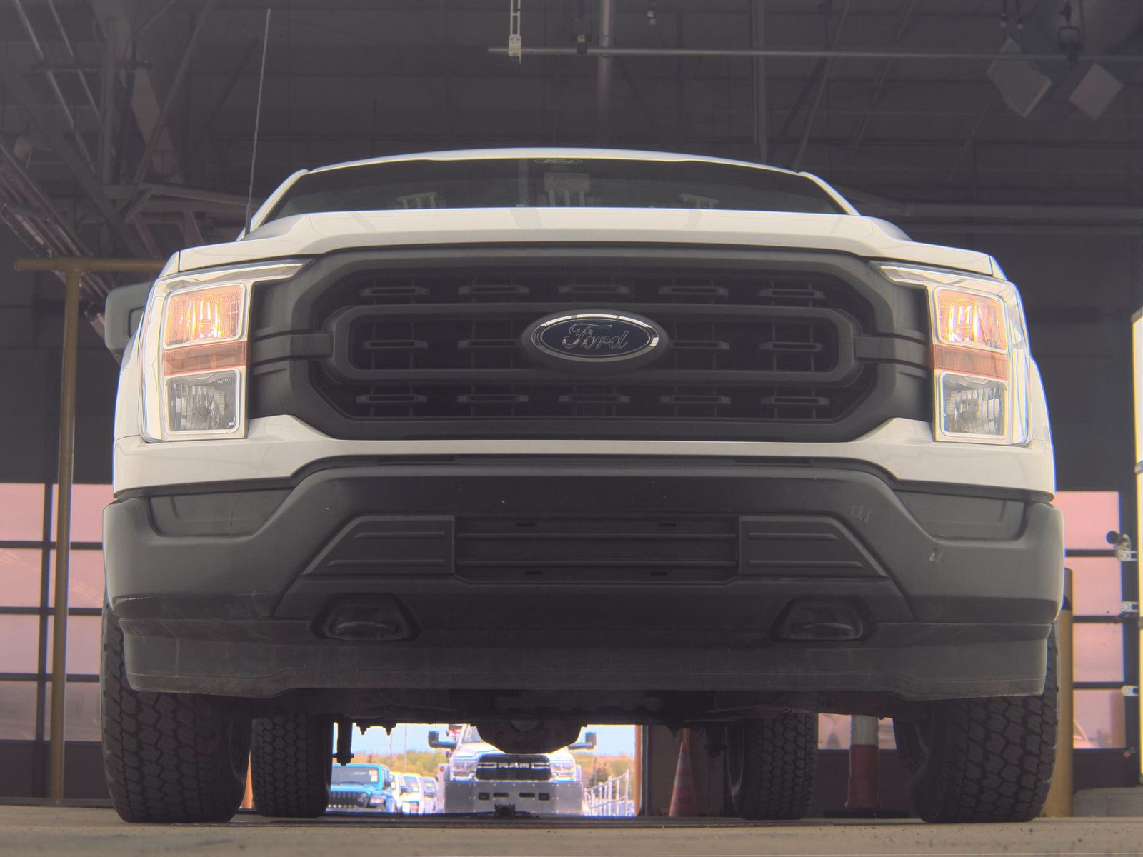 FORD F-150 - 4