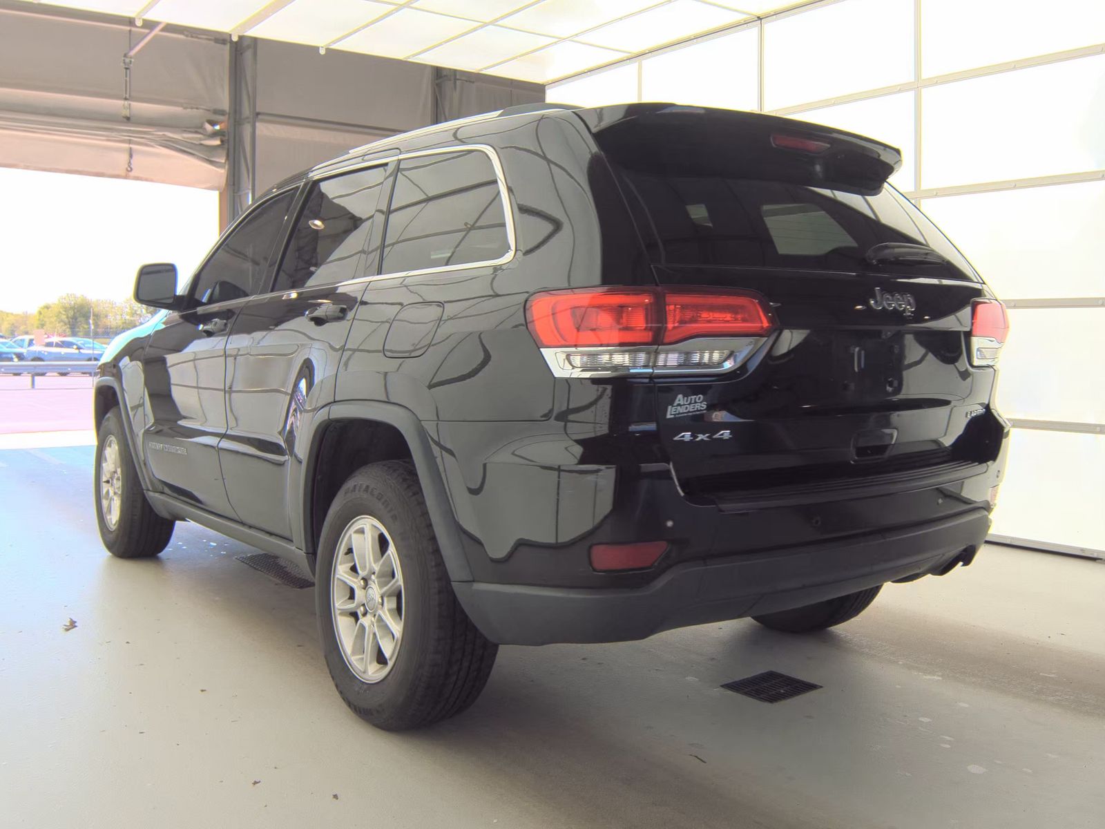 2019 Jeep Grand Cherokee Laredo E Edition AWD