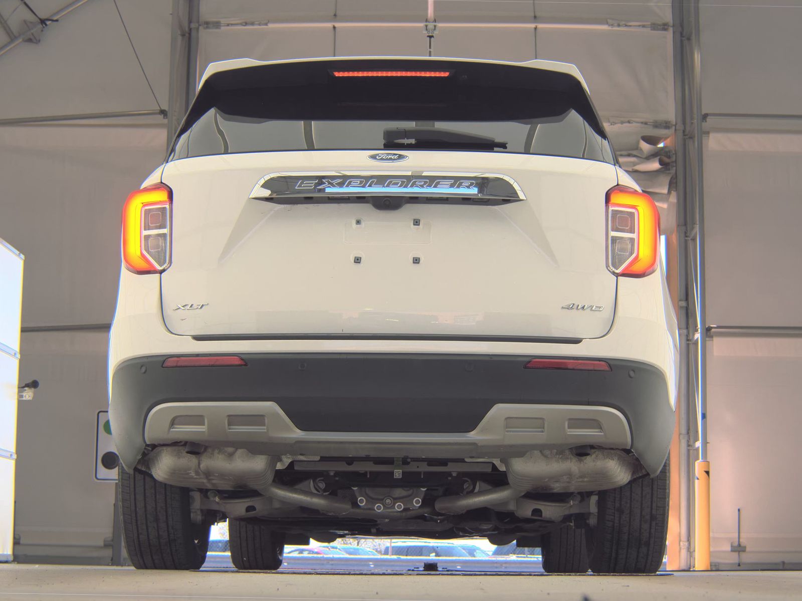 FORD EXPLORER - 8
