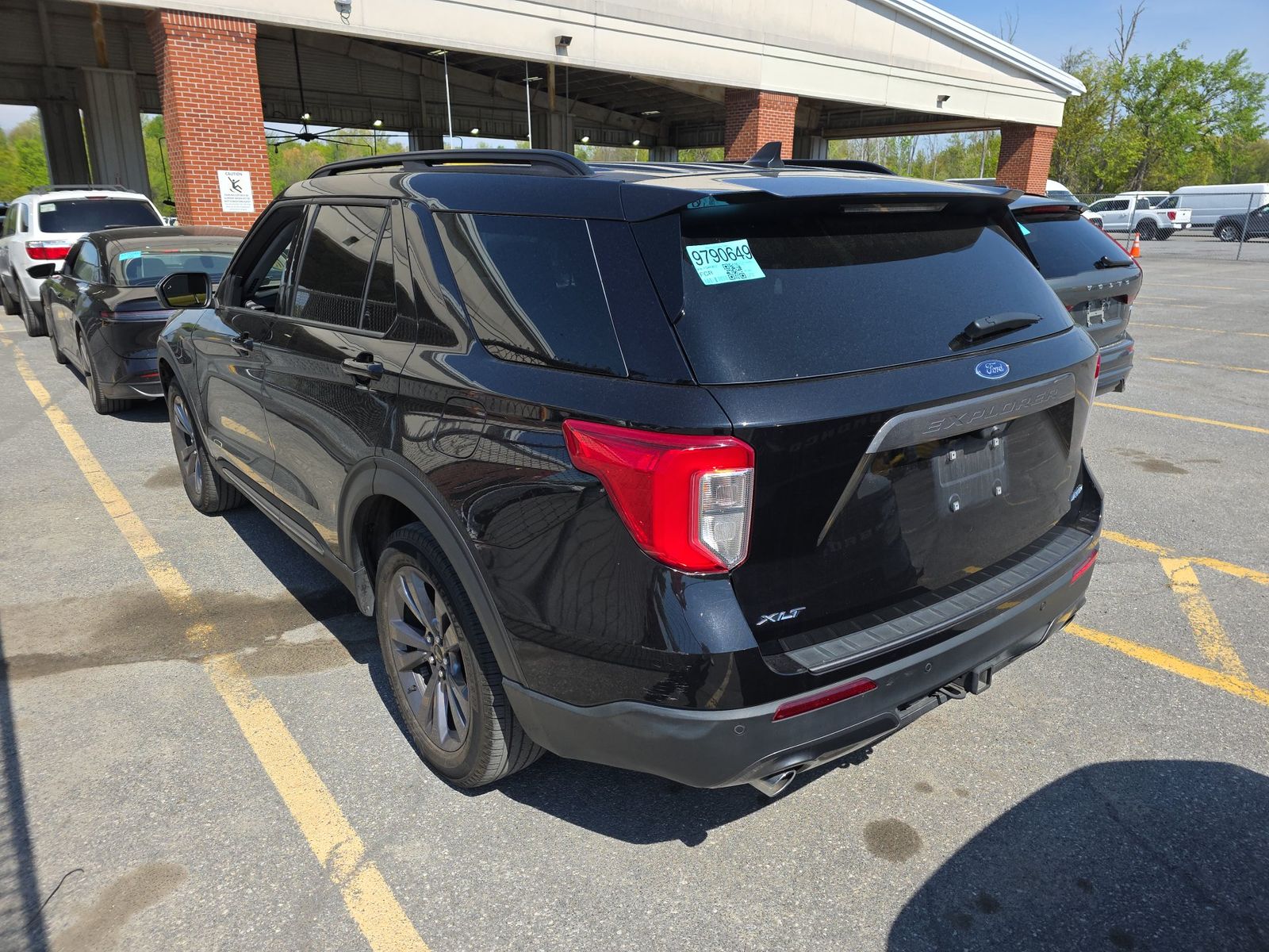 FORD EXPLORER - 7