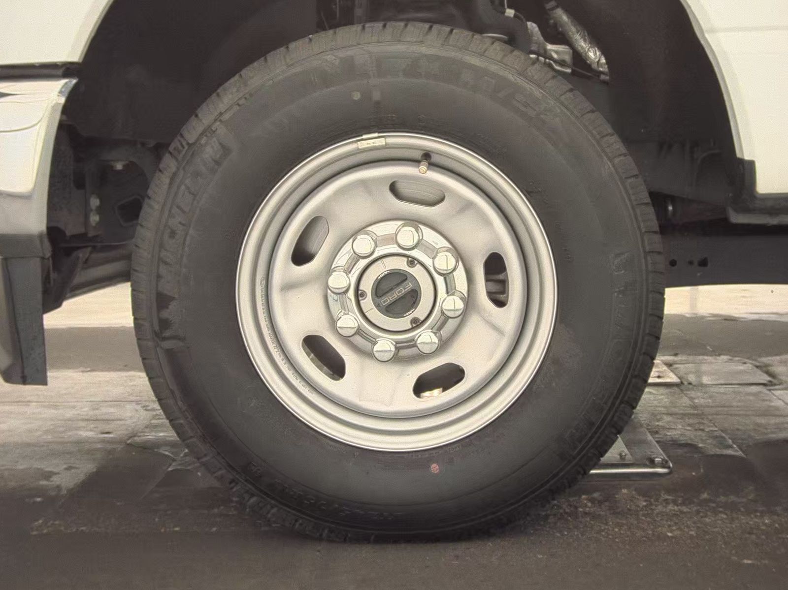 FORD F-250 - 10