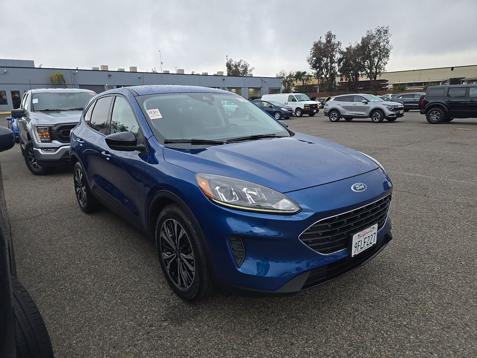 FORD ESCAPE - 4