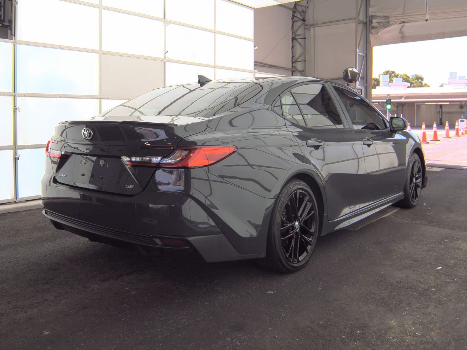 TOYOTA CAMRY - 6
